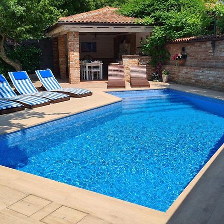 Villa Amalia Apartments Malinska Bagian luar foto