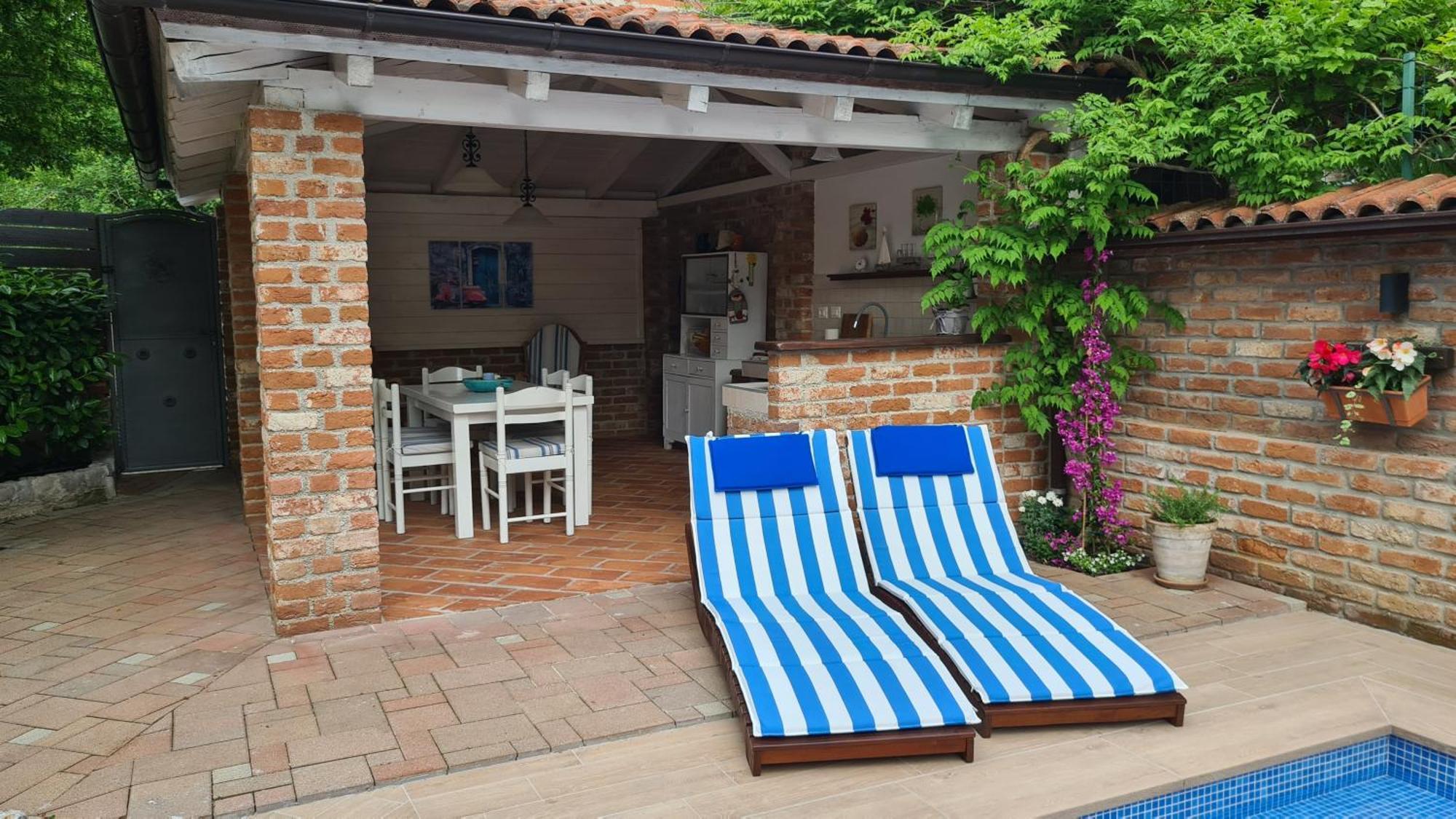 Villa Amalia Apartments Malinska Bagian luar foto