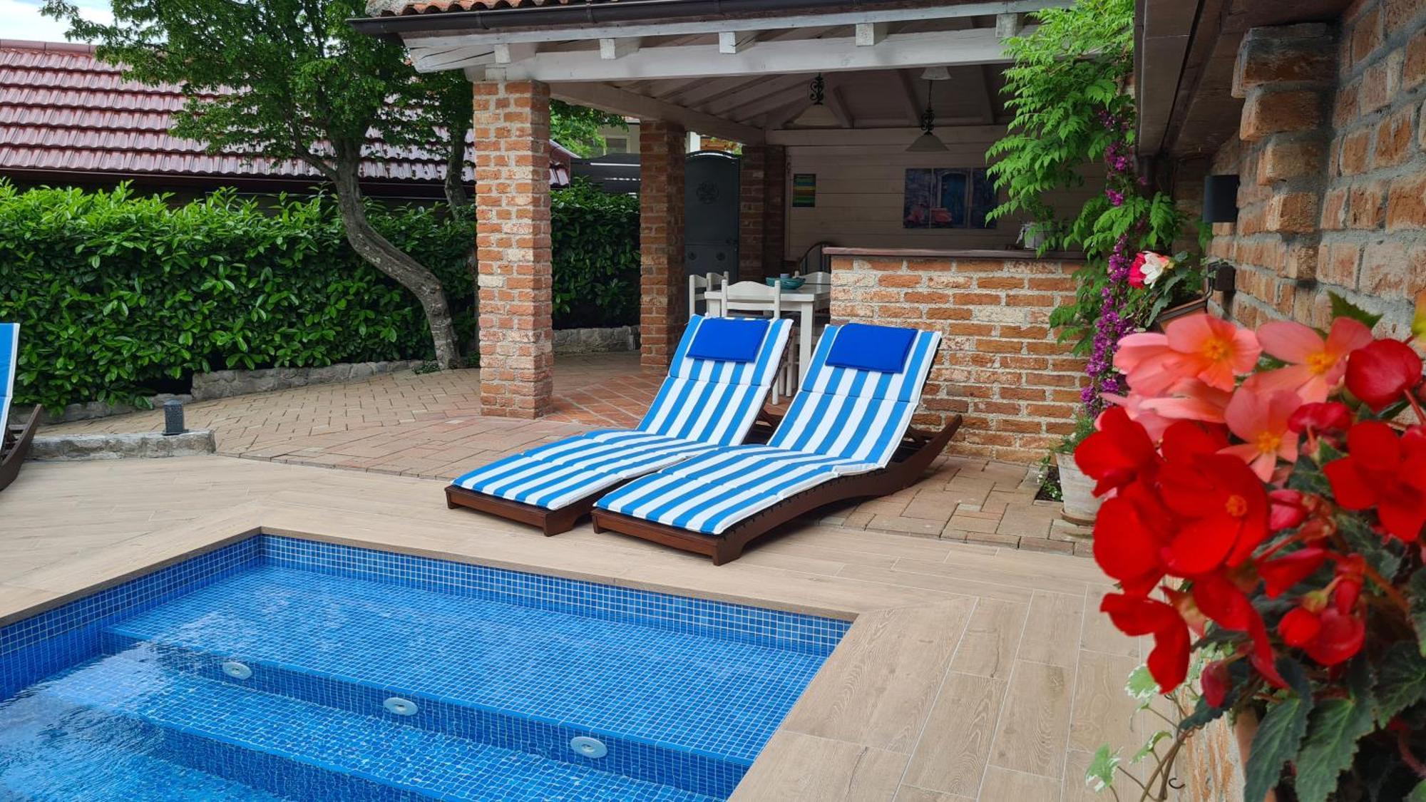 Villa Amalia Apartments Malinska Bagian luar foto