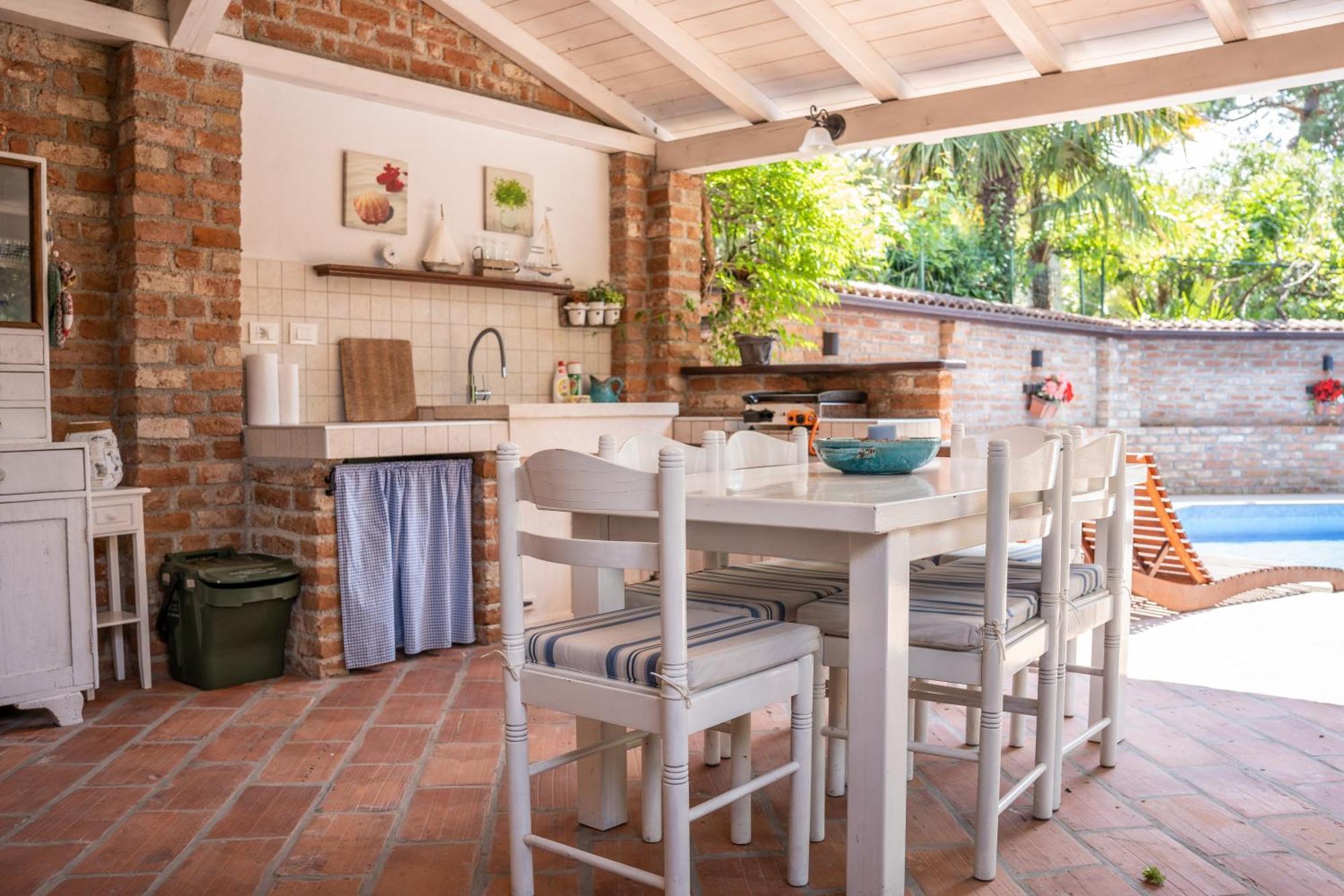 Villa Amalia Apartments Malinska Bagian luar foto